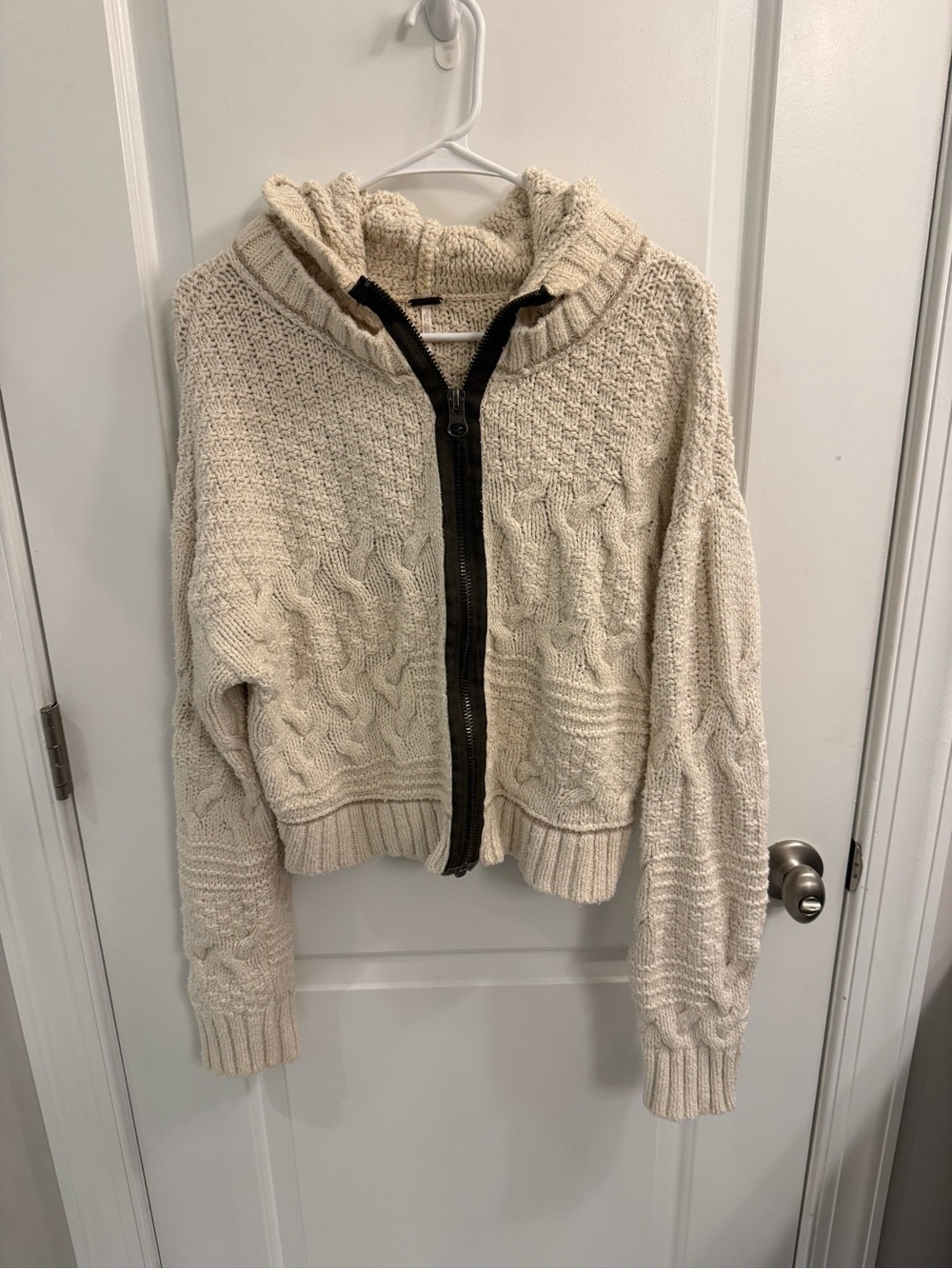 Free People Cream Hooded Cable Zip Cardigan Size L
